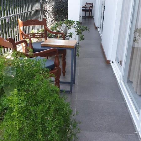 Hikka Hill Loft Apartment Hikkaduwa Exterior foto