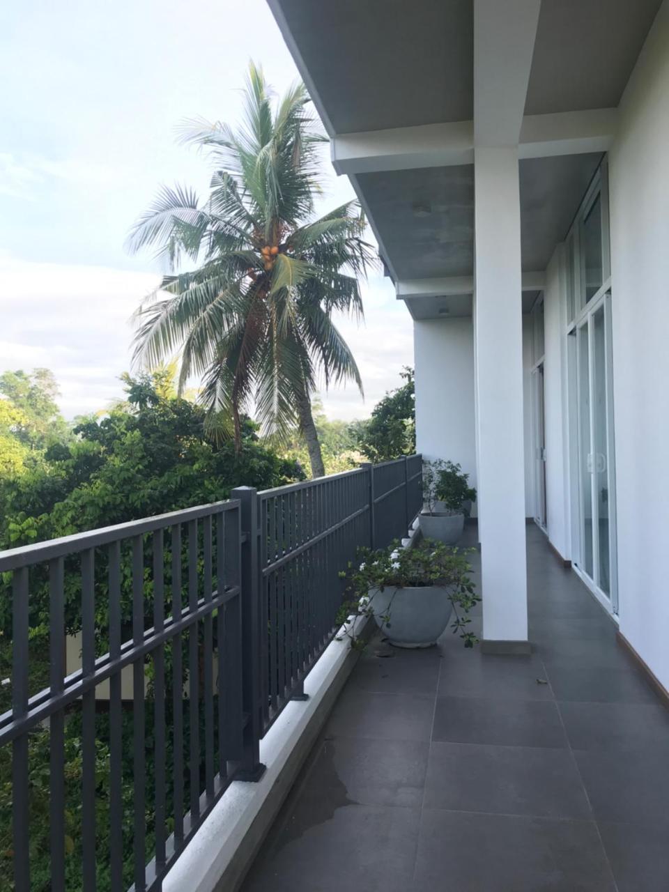 Hikka Hill Loft Apartment Hikkaduwa Exterior foto