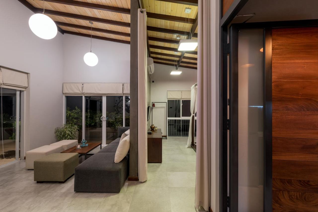 Hikka Hill Loft Apartment Hikkaduwa Exterior foto