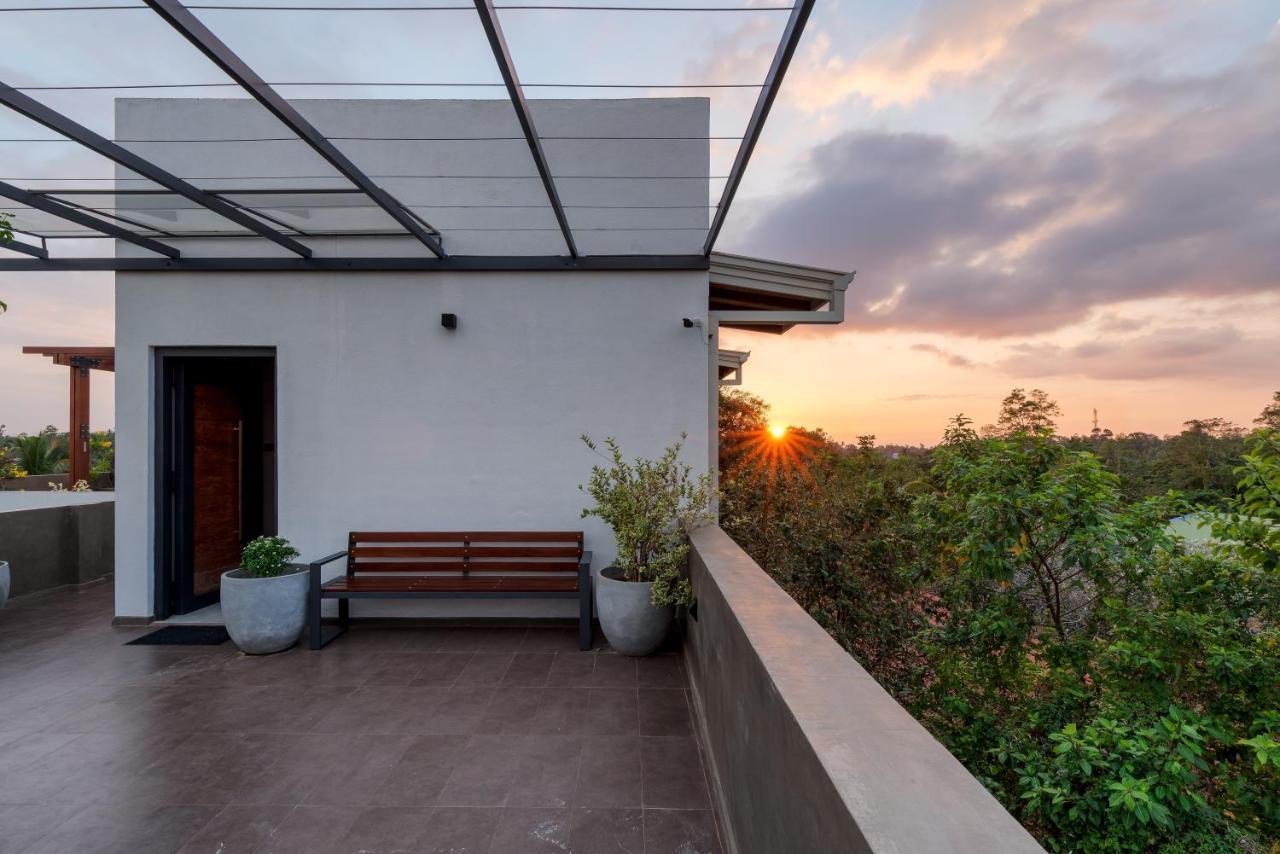 Hikka Hill Loft Apartment Hikkaduwa Exterior foto